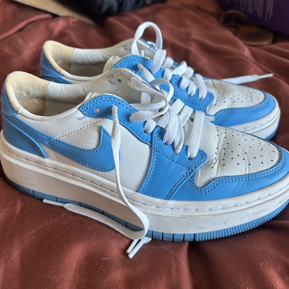 Nike Blue and White Women's Sneakers